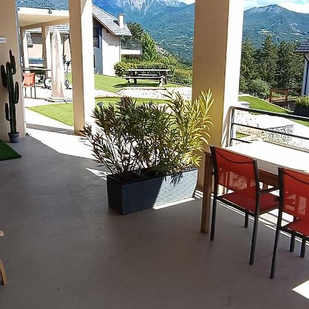 Chambre Vue Lac Av Piscine Prunieres Luaran gambar